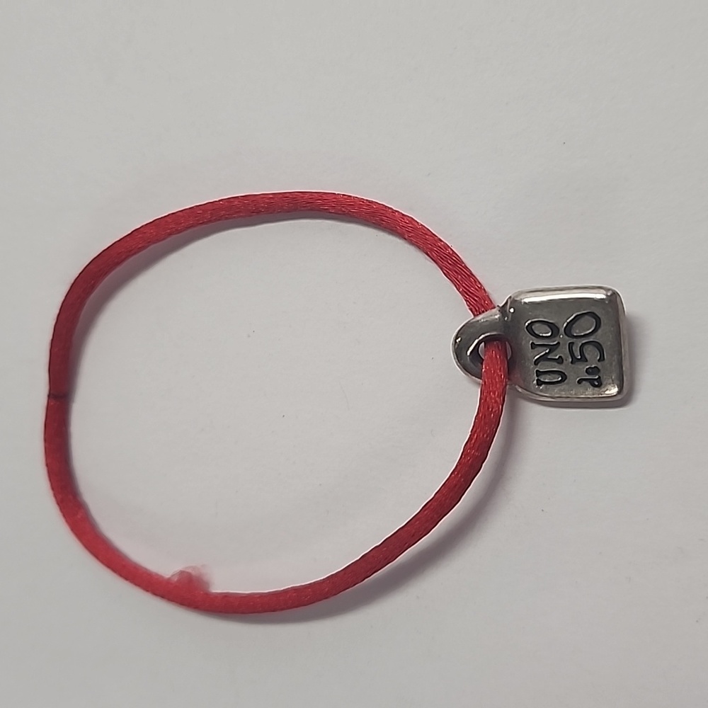 Uno De 50 Unisex men women's Silver Tone Padlock Logo Red Luck Bracelet Roll On